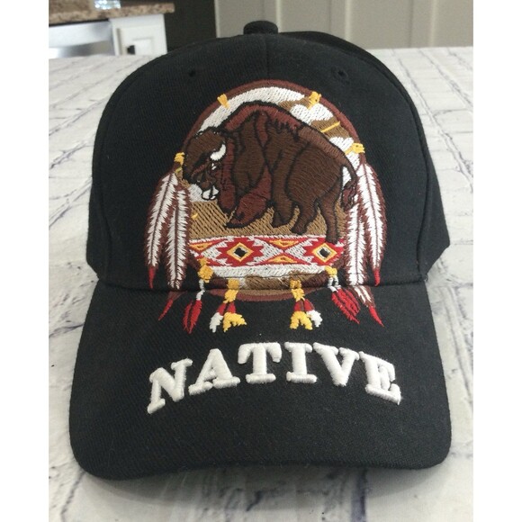 Native Embroidered Ajustable Strap Cap. - Picture 8 of 10